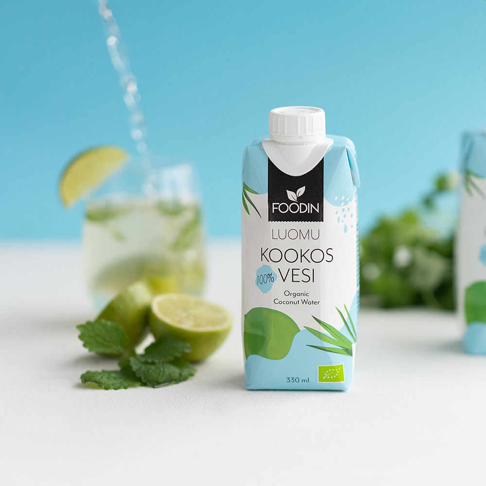 Coconut Water, Organic 1 L - Foodin