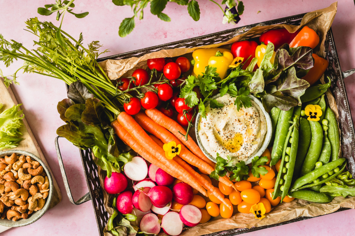 baba-ganoush-munakoisotahna-ja-kasviksia-foodin